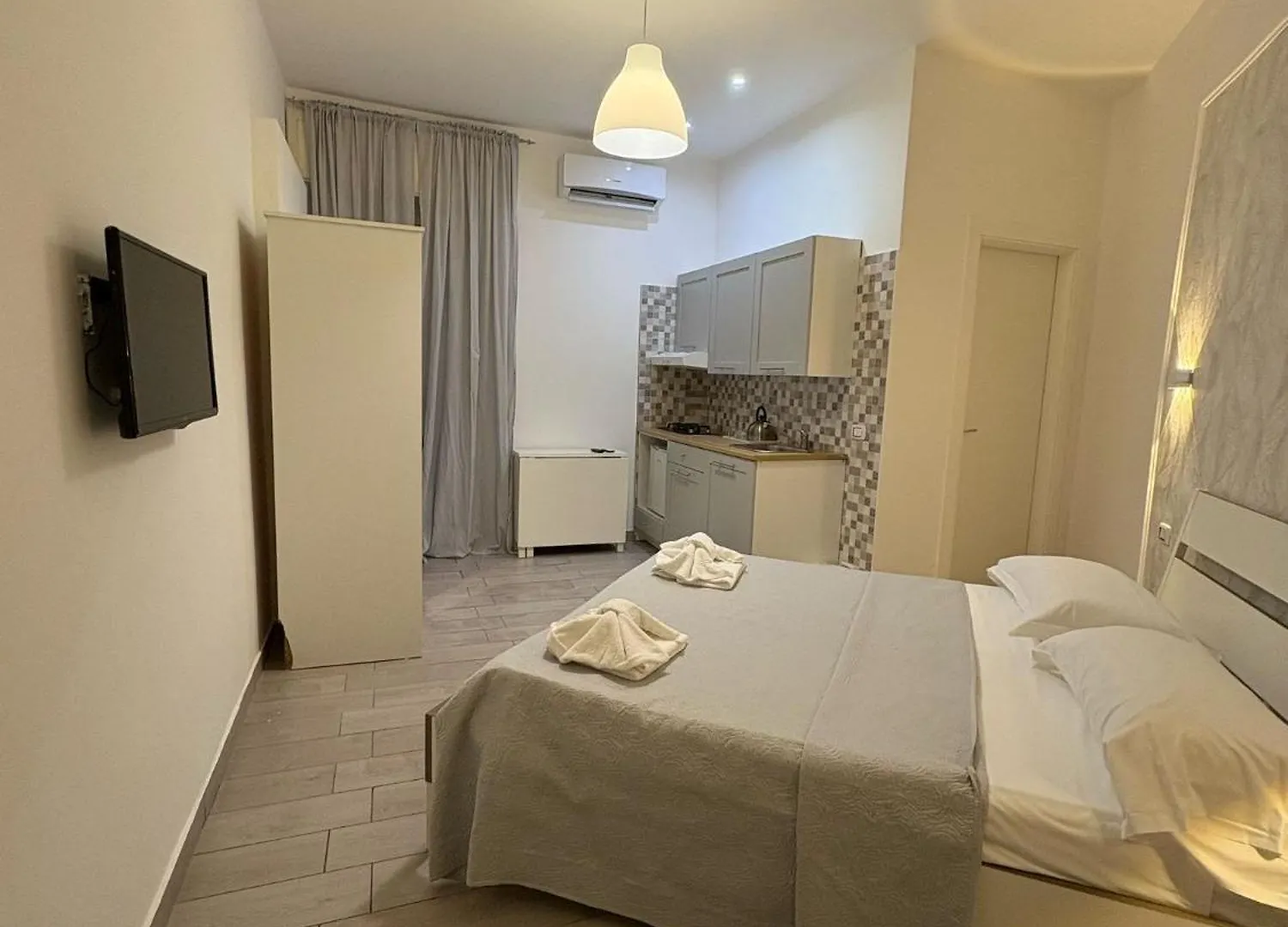 Bed & Breakfast Viren Rooms Naples