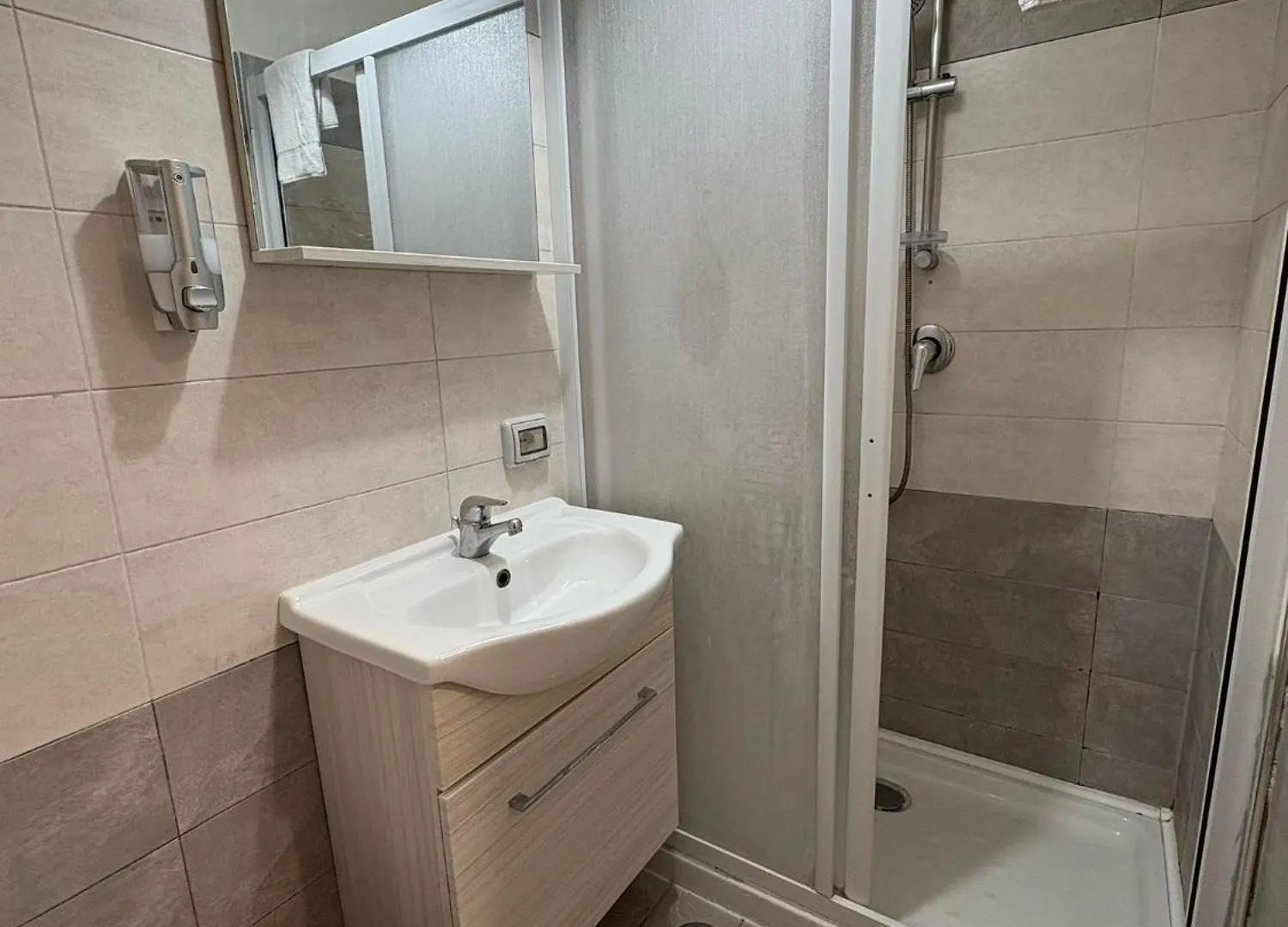 Viren Rooms Naples Bed & Breakfast