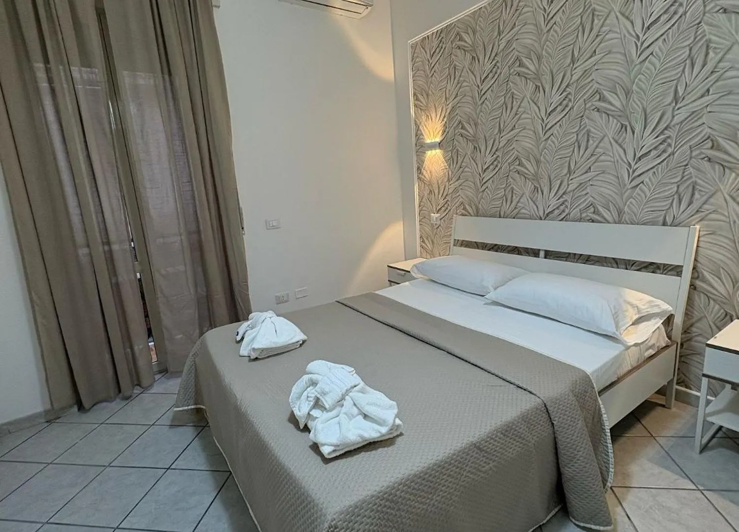 Bed & Breakfast Viren Rooms Naples