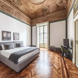 Отель Relais Della Porta, Неаполь